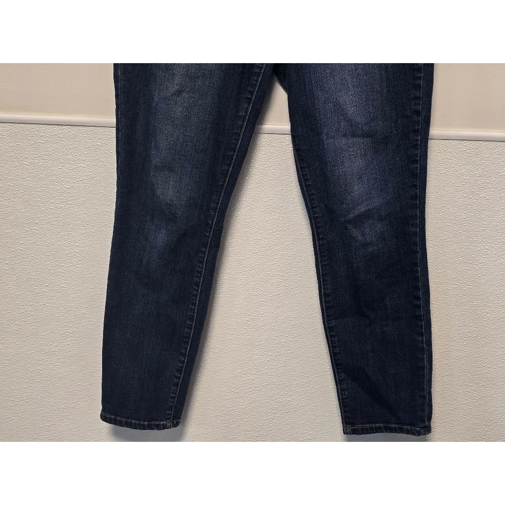 Women's Jessica‎ Simpson Jeans, Size 28, Dark Blue